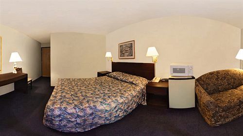 Econo Lodge Западен Лафайет Екстериор снимка